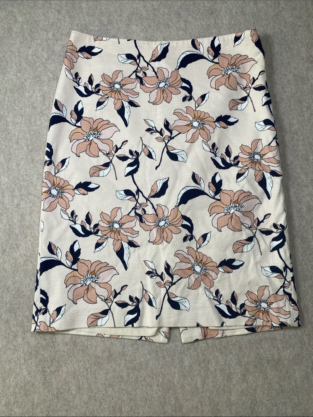 Ann Taylor Floral Pencil Skirt Size 8 Cream Navy Tan Cotton Stretch Lined